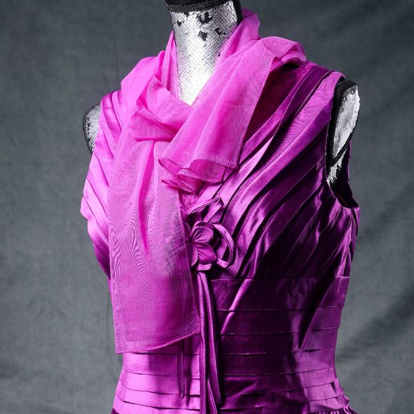 NWT May Queen | Magenta Ruffle-Tiered Sheath Dress & Shawl - sz 12 - Picture 4 of 11